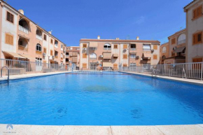 2 Bedroom Full Refurbished Beach Pool Apartment